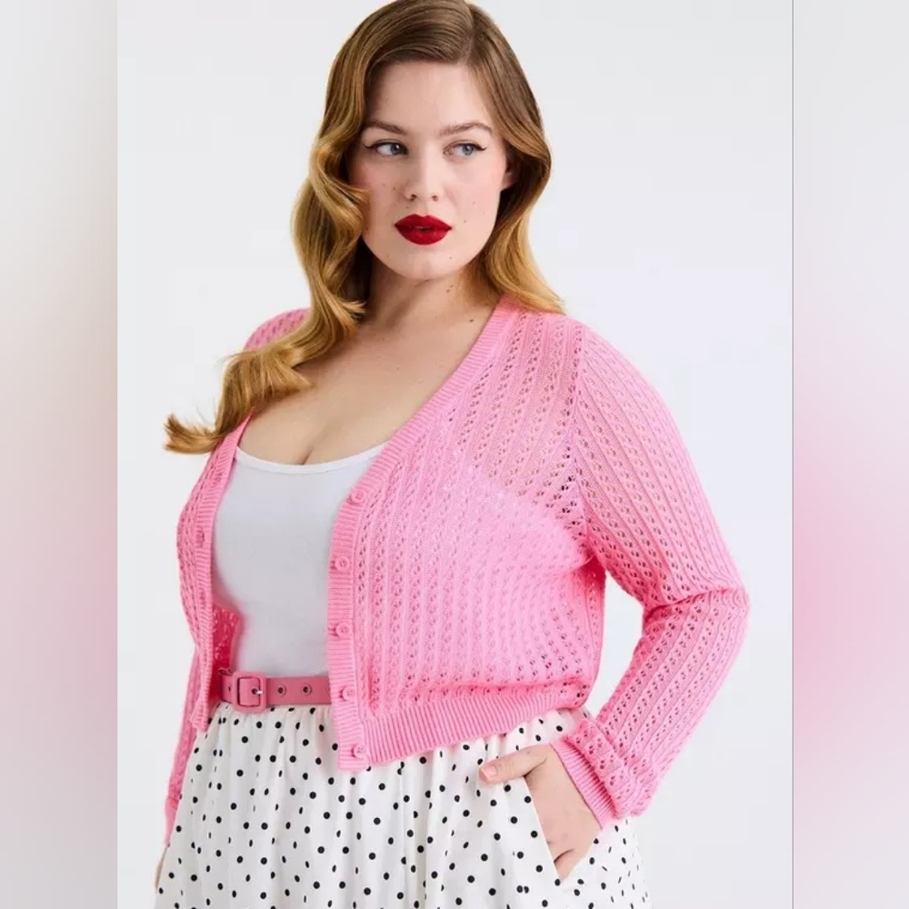 Torrid Retro Chic Women's Pink Knit Cropped Cardigan Sweater Plus Size 3X Nwt